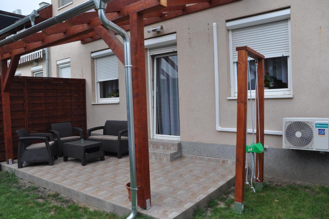 Gyorszem Apartman Exteriör bild